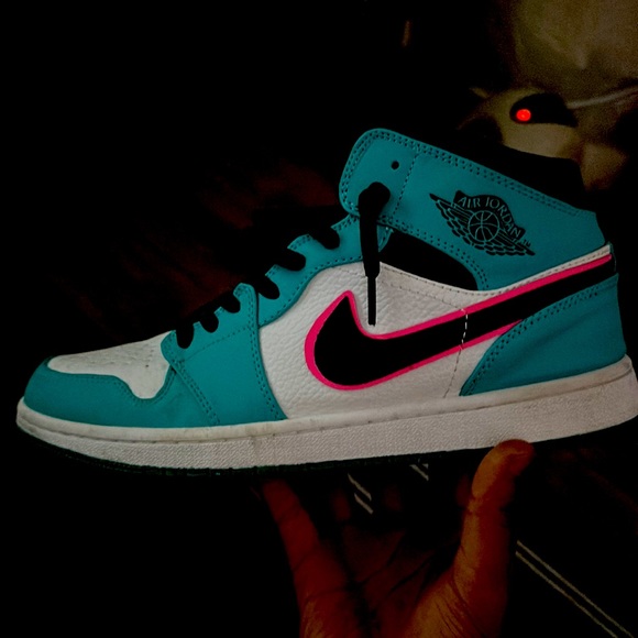 south beach jordans 1